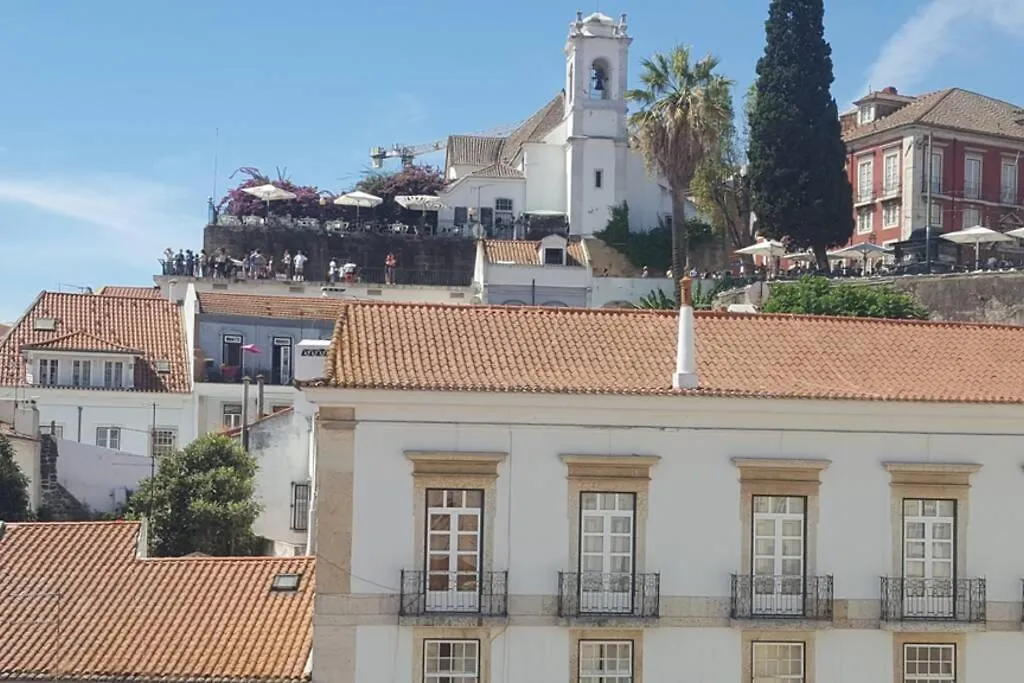 Alfama Stunning River And Historic City Views 2Bedrooms & 2Bathrooms Ac Balcony 18Th Century Building Lisboa